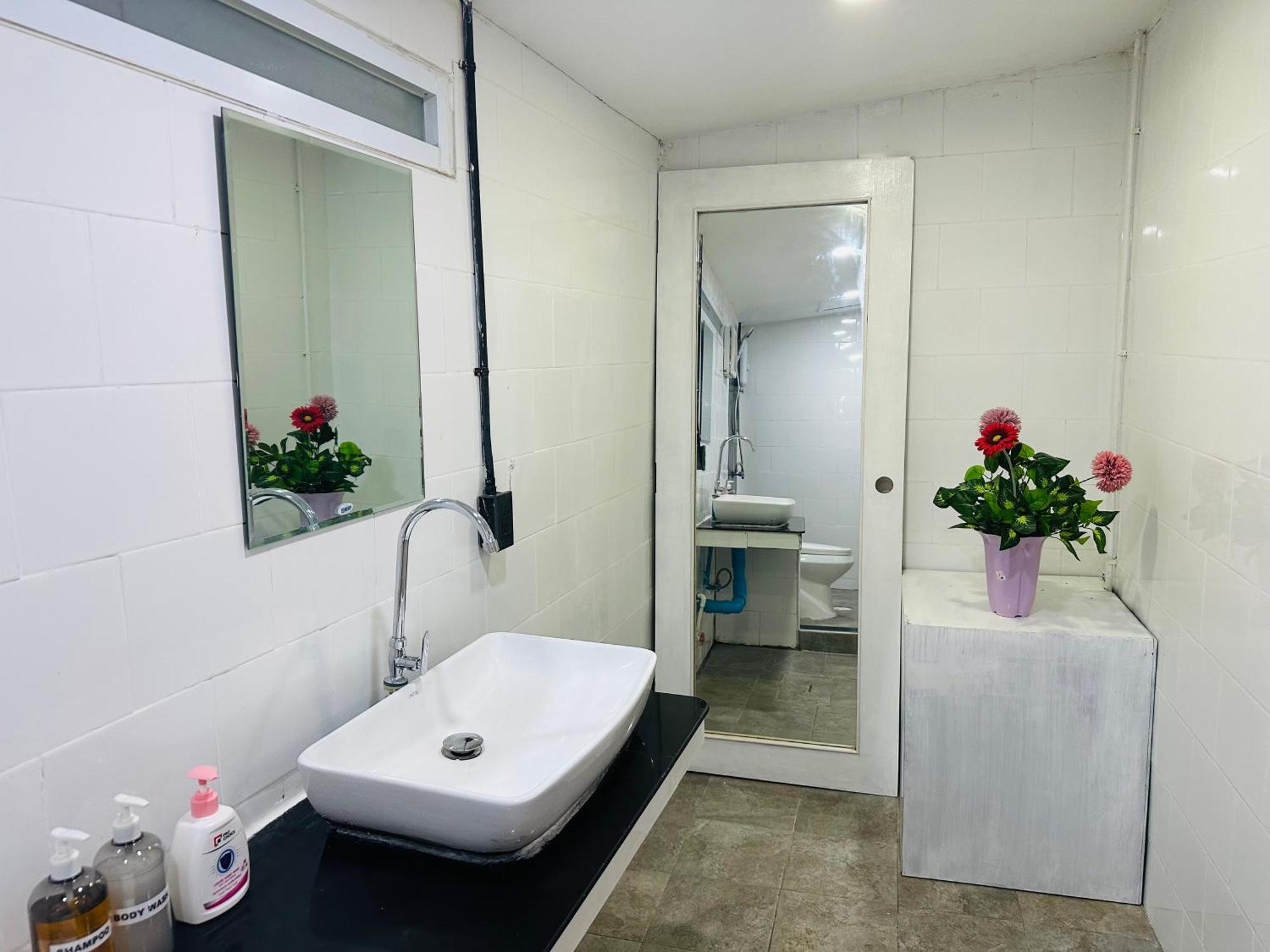 Monkey Toe Guesthouse Τσιάνγκ Μάι Εξωτερικό φωτογραφία